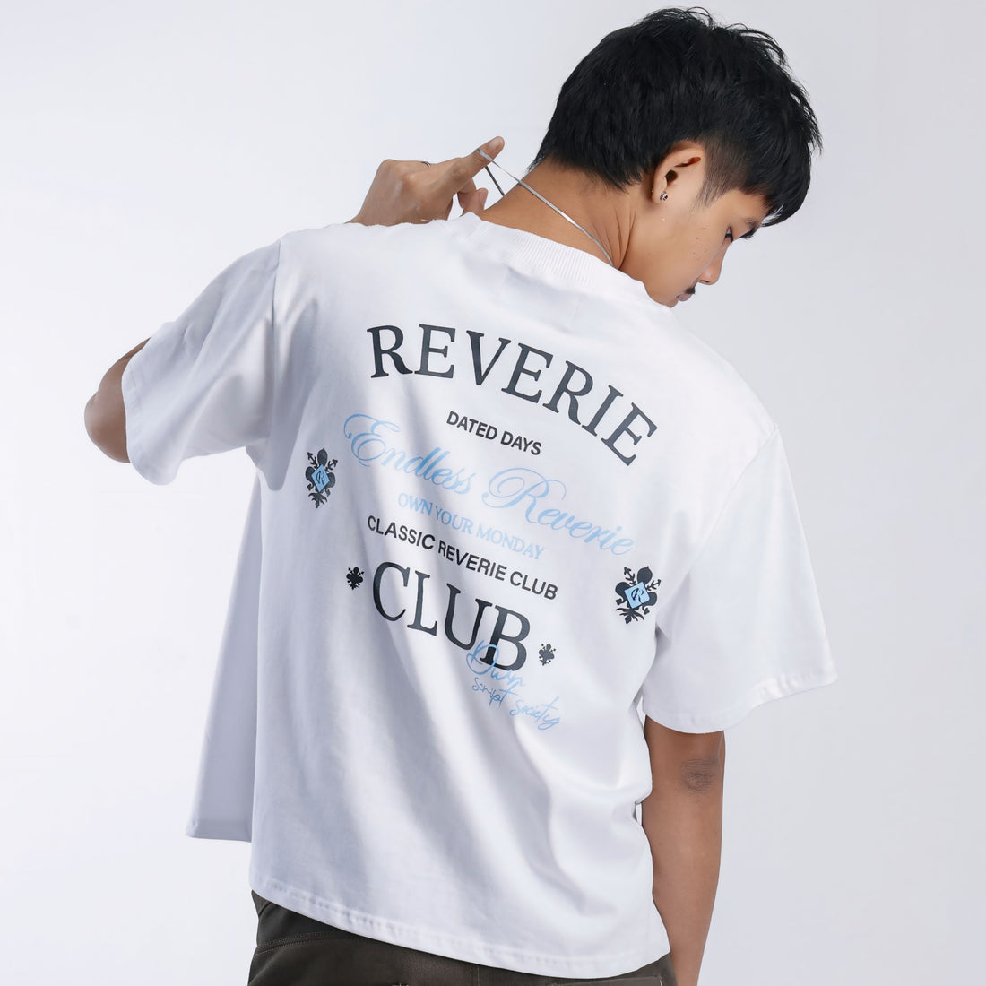 Reverie Endless Club – dwnbyscript